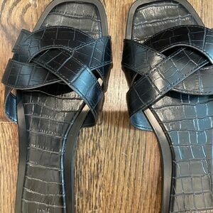 Black Croc-Embossed Women's Slide Sandals
